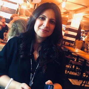 Meet your Posher, Aisha